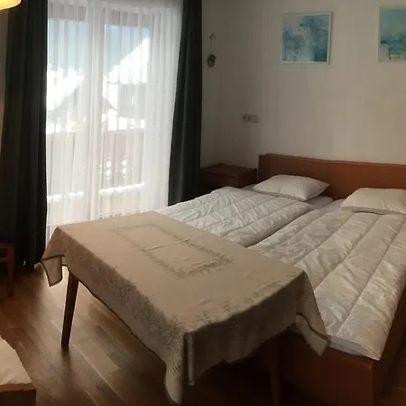 Ferienresort Nyaraló Gosau